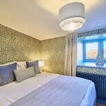 Host & - The Whitby